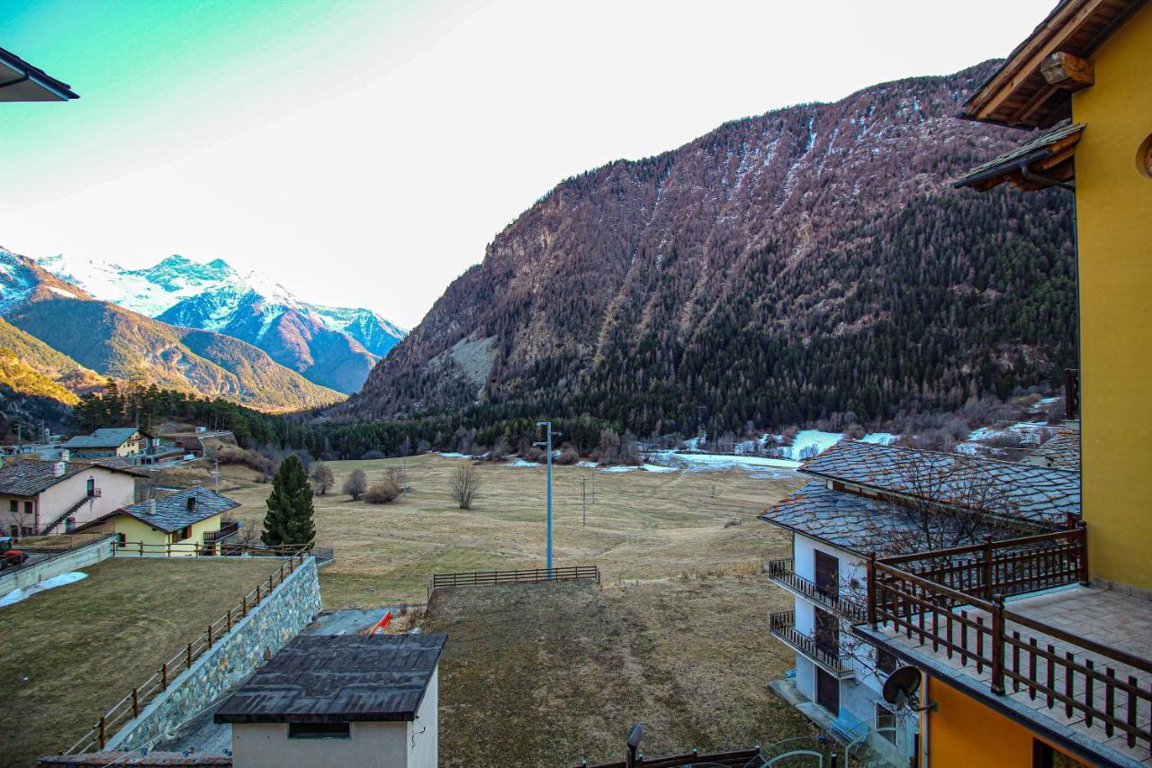 Residence Aquila - Mono Le Tre Dame Brusson Exterior photo